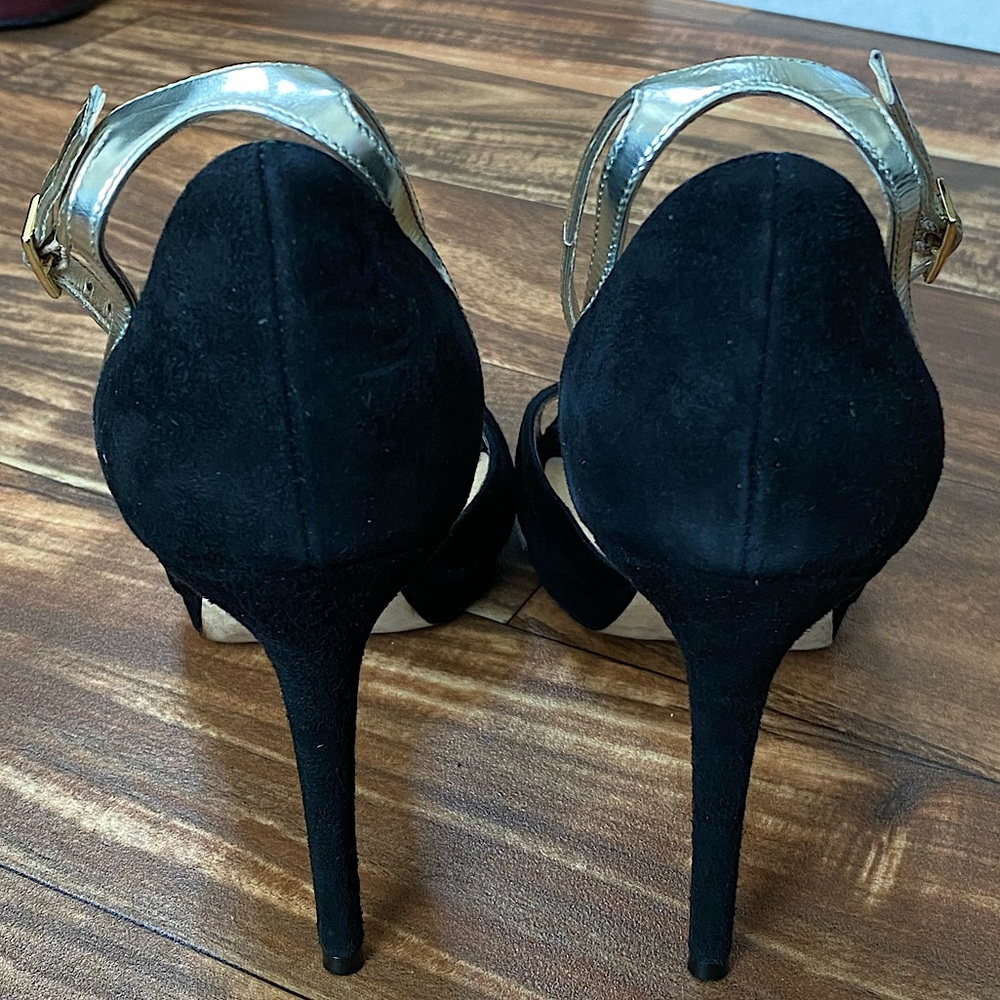 $750 Jimmy Choo • Pearl 100 (in Box) - Picture 8 of 16